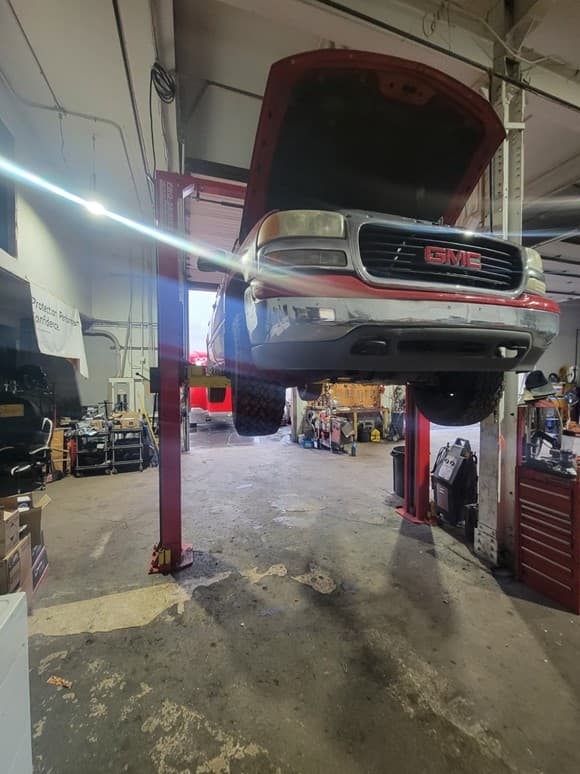Professional Truck Diagnostic Scanning